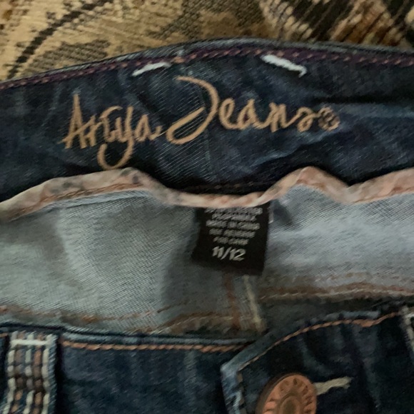 Fashionable Size 11/12 jeans by Atiya Jeans. - Picture 4 of 4